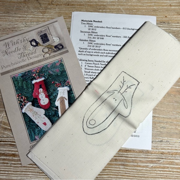 Bundle of 3 With thy needle and thread  punchneedle Christmas designs New & more - Picture 10 of 13